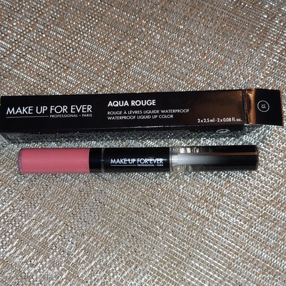 MAKE UP FOR EVER Aqua Rouge